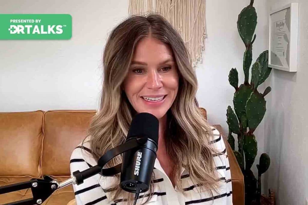 Your Mood, Metabolism, And Thyroid Are More Connected Than You Think