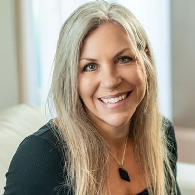 Debi Bryk - expert channel