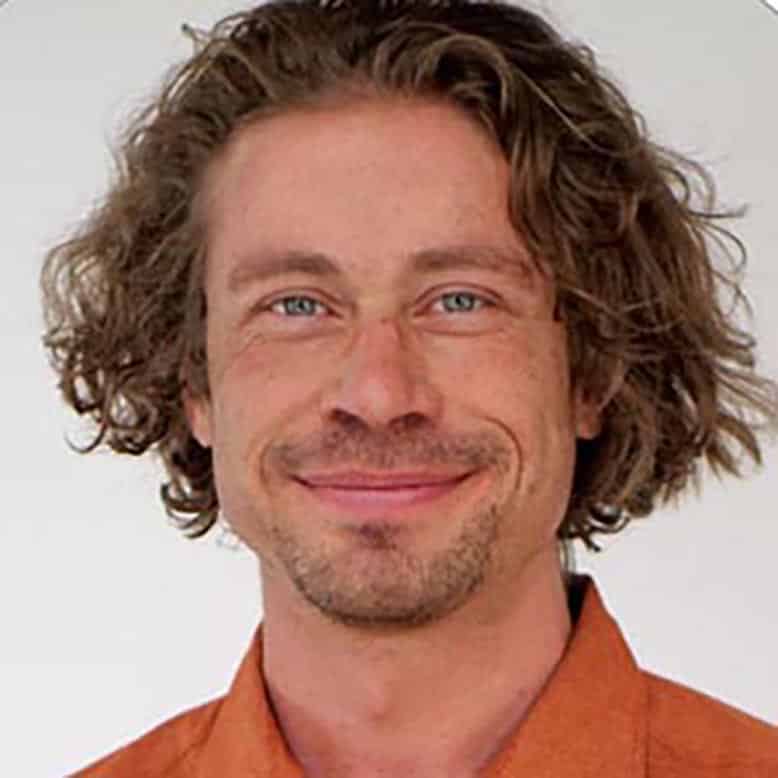 Miles Nichols - expert channel