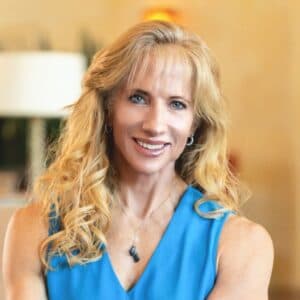 Elizabeth Yurth - expert channel